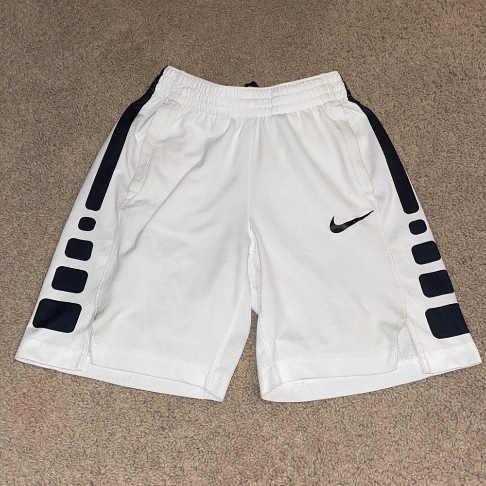 White Nike Youth M basketball shorts